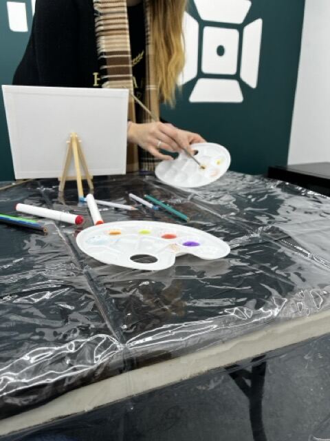 A painting workshop in the Grain Hopper